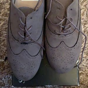 Oxford shoes